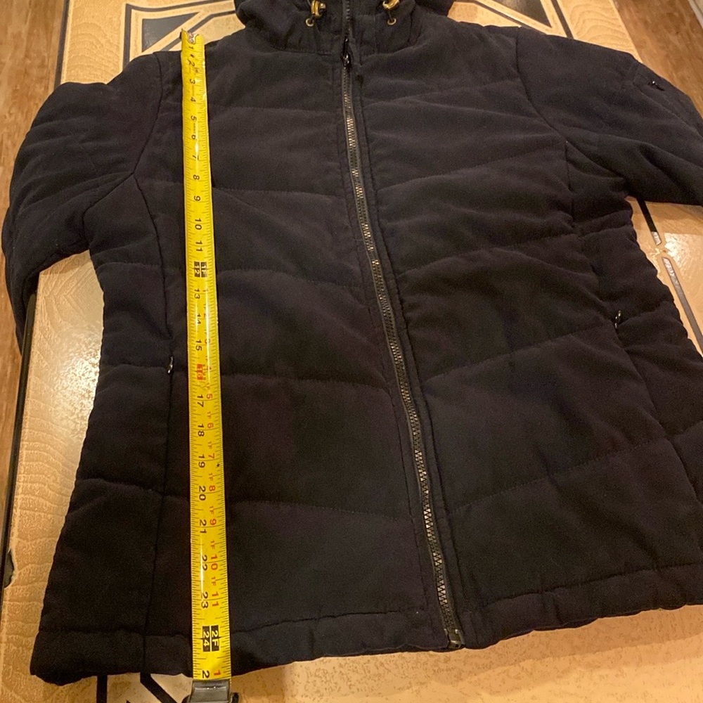 L.L Bean Women’s black jacket misses size xs - Picture 13 of 16